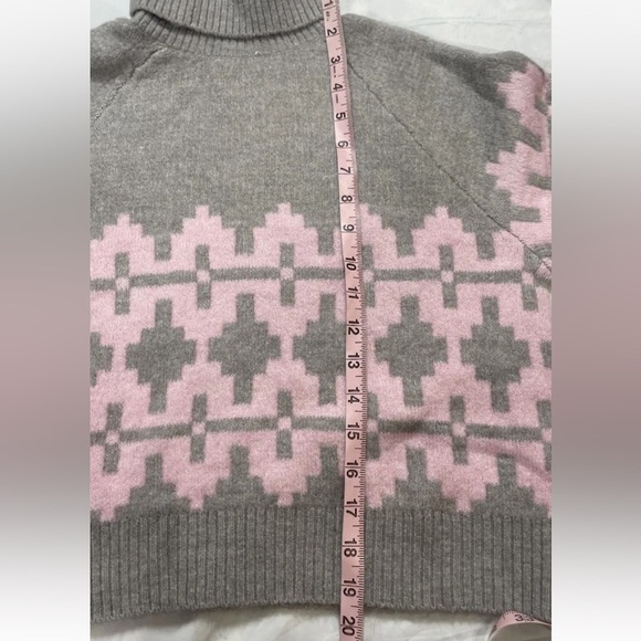 NEW H&M Jacquard Gray & Pink Fair Isle Turtleneck Sweater Women’s S Cropped - Picture 9 of 15